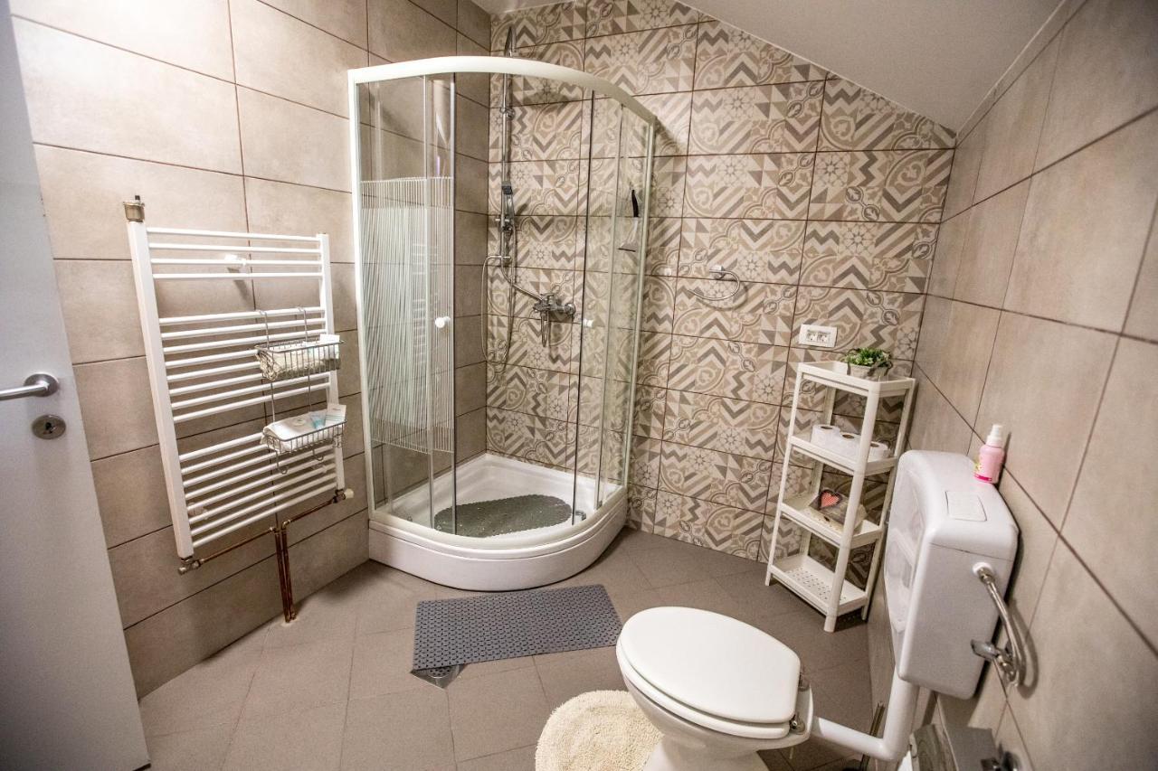 Apartman Mila Josipdol Exterior foto