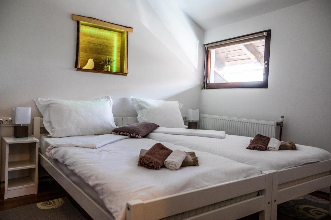 Apartman Mila Josipdol Exterior foto